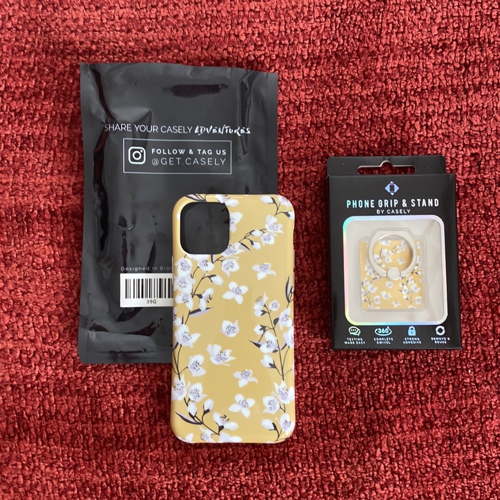 Casely Yellow Cherry Blossom Floral Case iPhone Pro 11